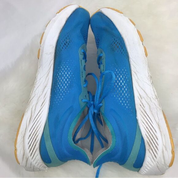 Topo Cyclone Sky /Gold Athletic Running Shoes - Picture 2 of 16